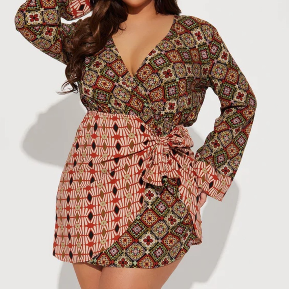 Fashion nova Maddie Tapestry Mini Dress